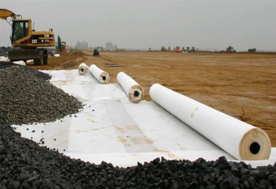 Vải địa kỹ thuật trồng cây hỗ trợ xây dựng